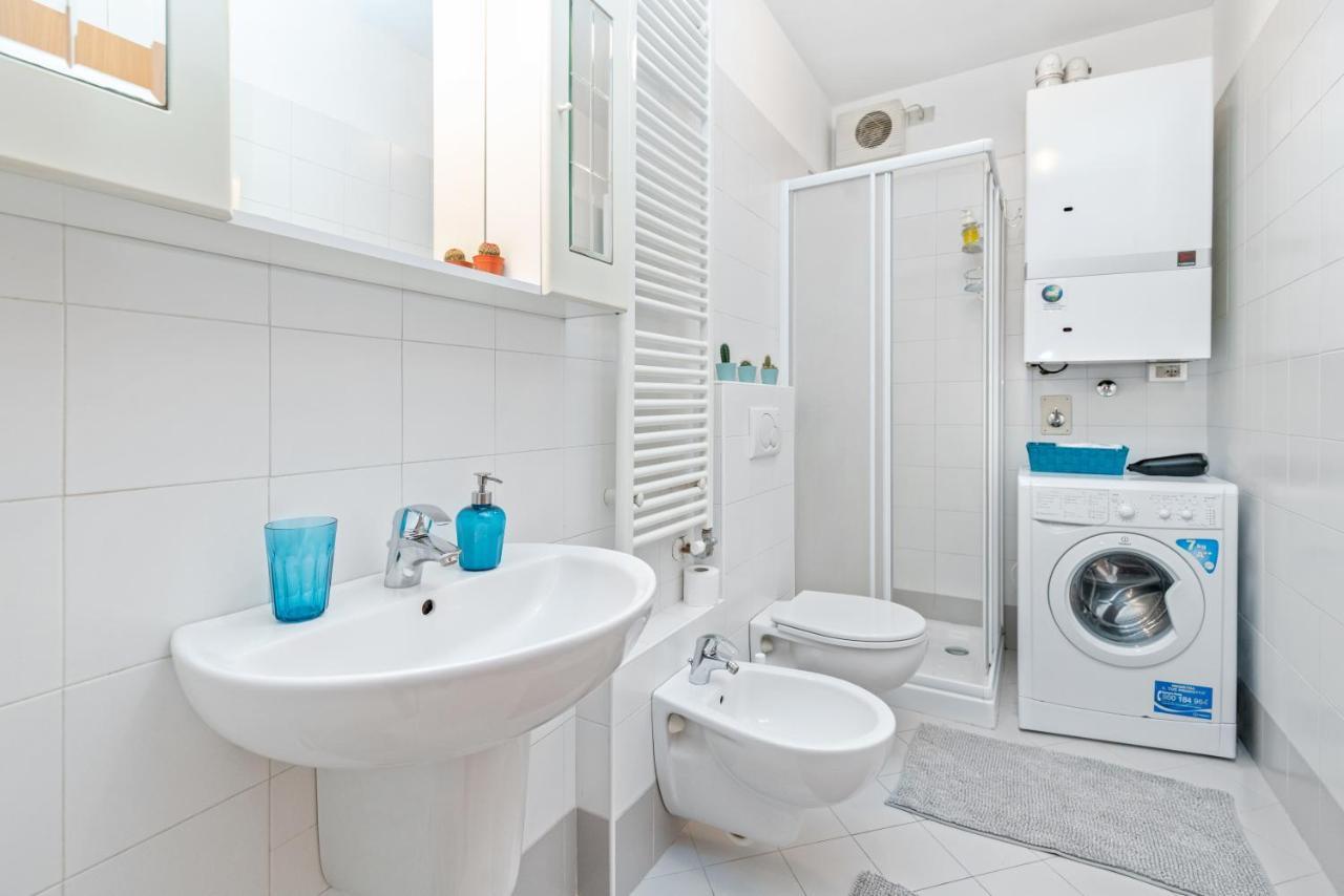 Easy Flat Apartment Trento Bagian luar foto